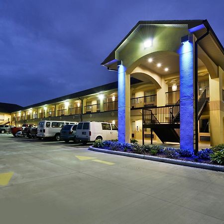 Americas Best Value Inn Lake Charles Interstate 210 Extérieur photo